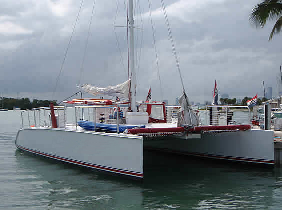Great_White_Catamaran_at_dock_Key_Biscayne-1